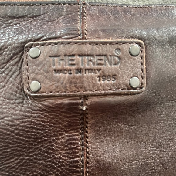 The Trend Italian brown leather purse - Picture 3 of 5